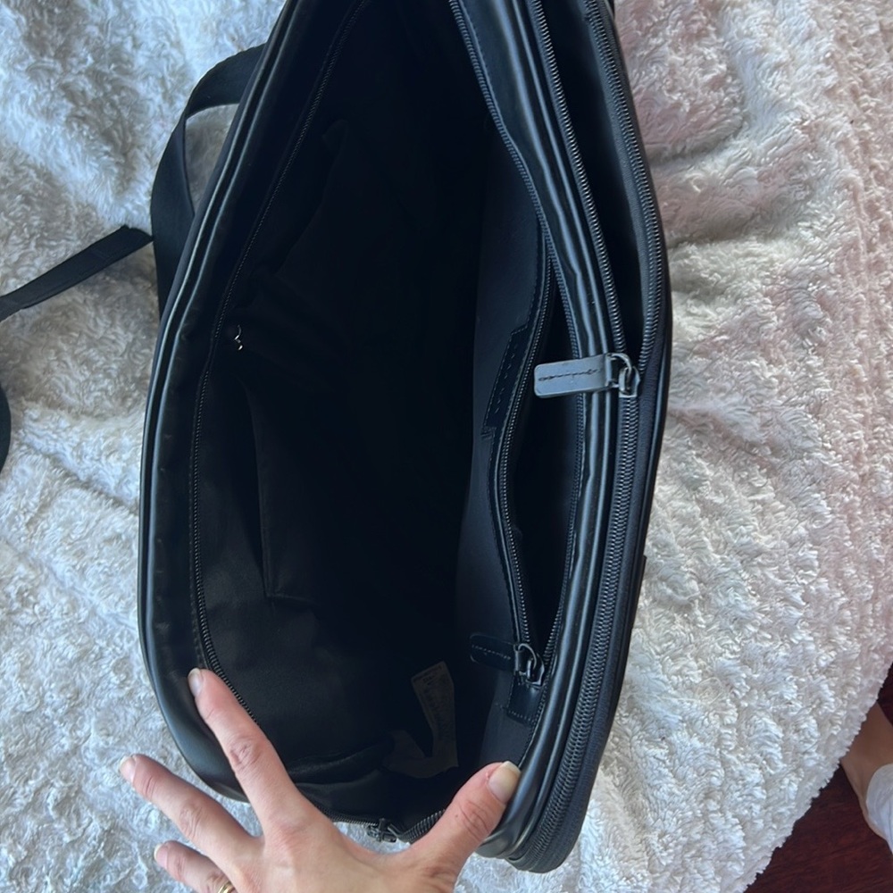 Zara Briefcase - Picture 2 of 4